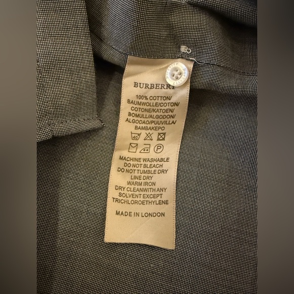 BURBERRY Button Down Shirt SIZE: XL - Picture 8 of 8